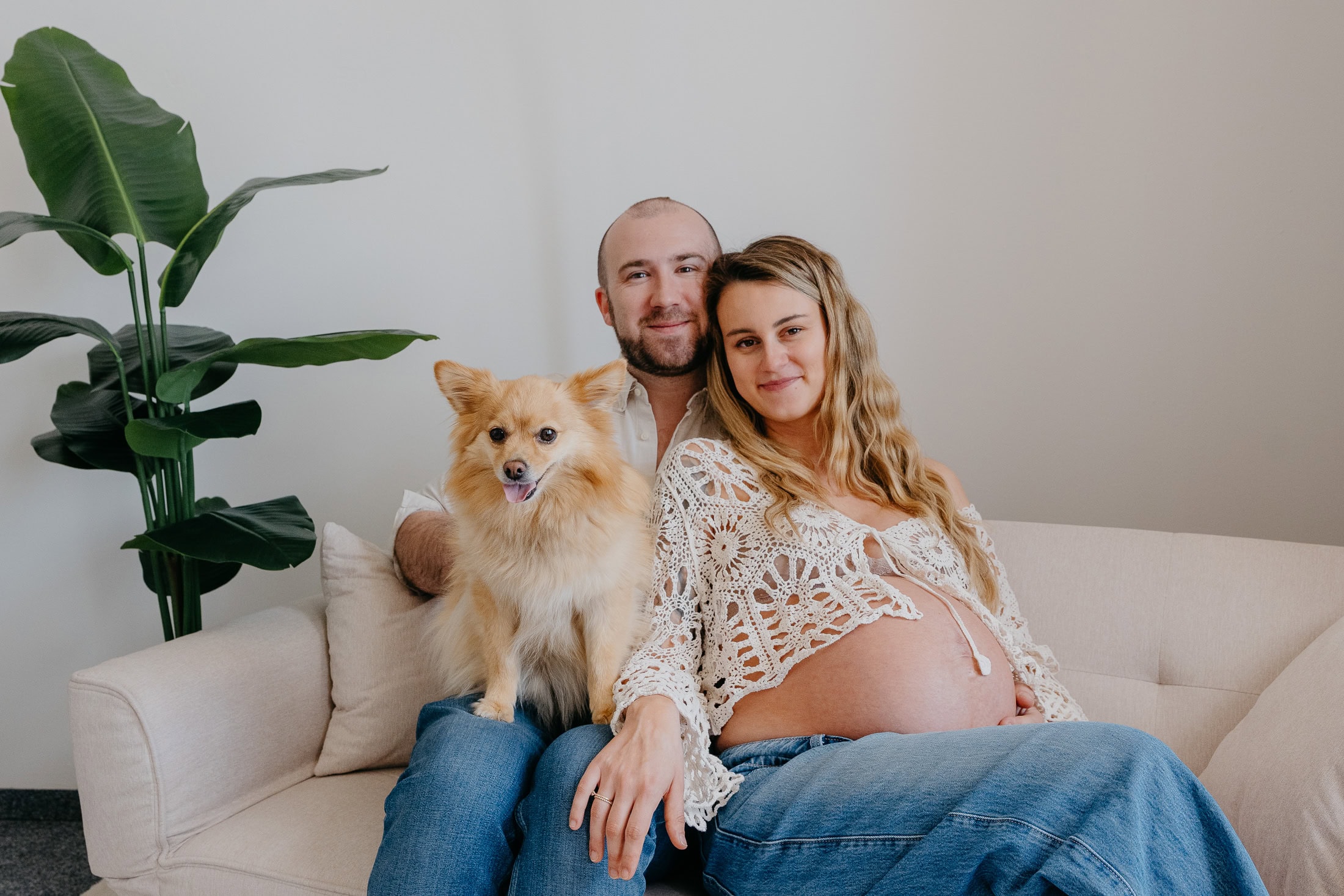 Babybauchshooting im Studio